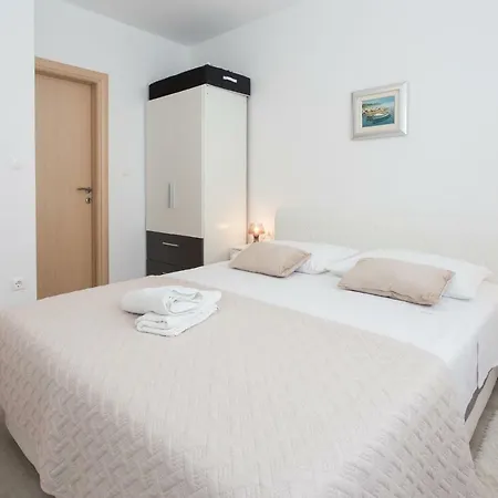 Lila Villa Vodice
